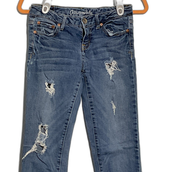 Aeropostale Bayla Size 6 Distressed Skinny Jeans - Picture 3 of 8